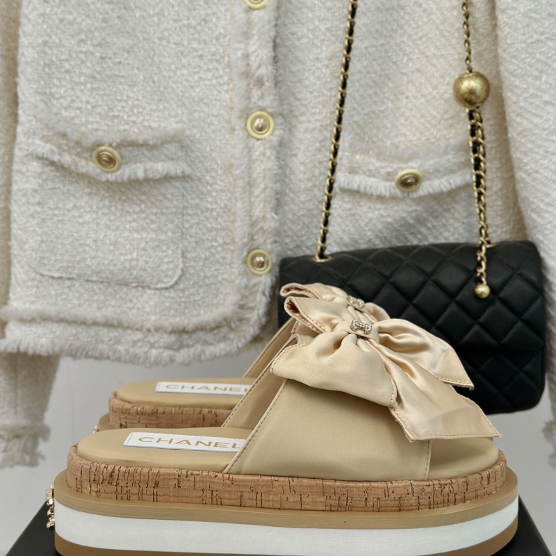 Ch*el slippers